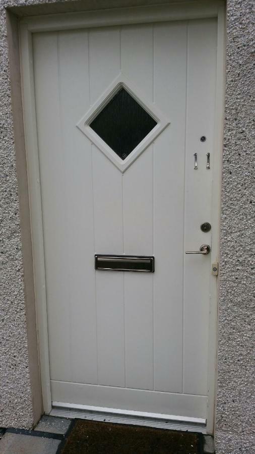Lerwick Garden Apartment Інвернесс Екстер'єр фото